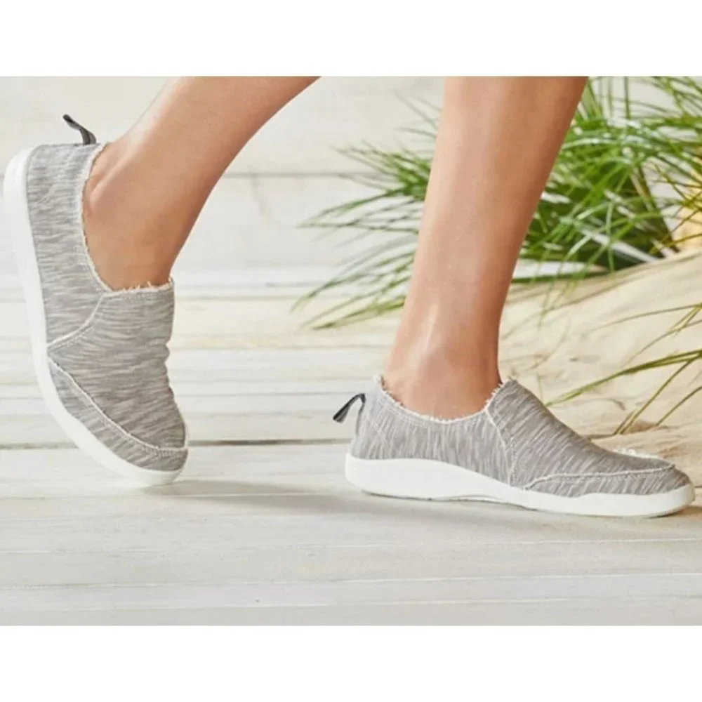 Vionic Beach Malibu White Slip on Shoes Women's Size 9.5